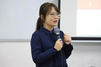 4C46E2E4-BF1D-4D30-B8BE-626632A41948